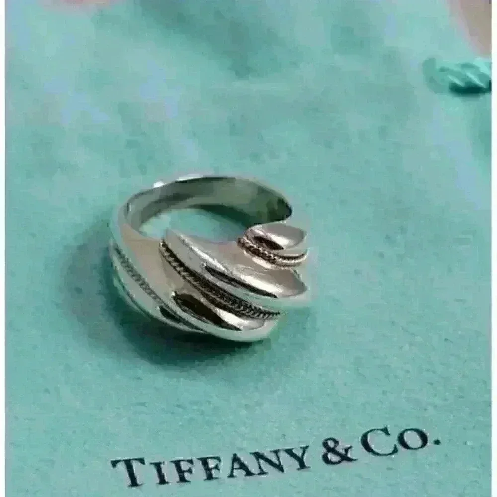 Tiffany & Co Sterling Silver 18kt Yellow Gold Shrimp Ring Size 5 - Picture 8 of 13